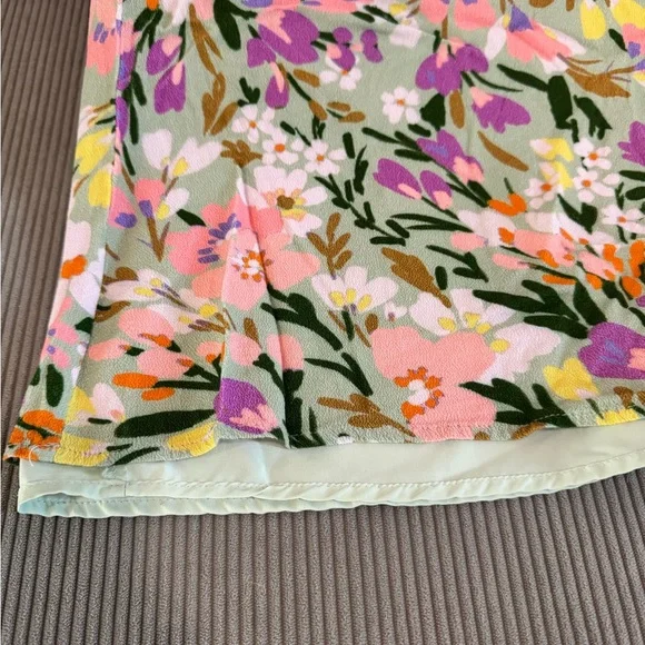 Floral Patterned Midi Skirt - Picture 4 of 4